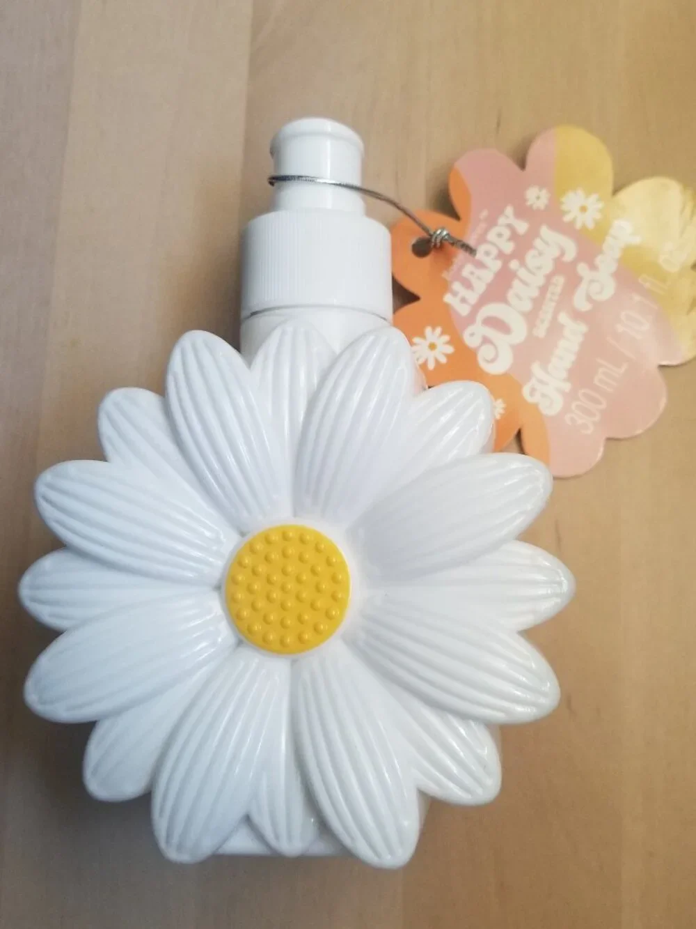 Daisy Hand Soap Reusable Container NWTO - Picture 1 of 5